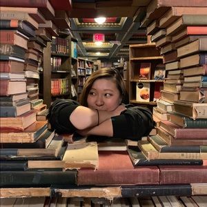 Meet your Posher, Aya